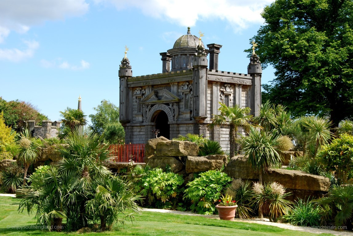 Arundel Castle Garden