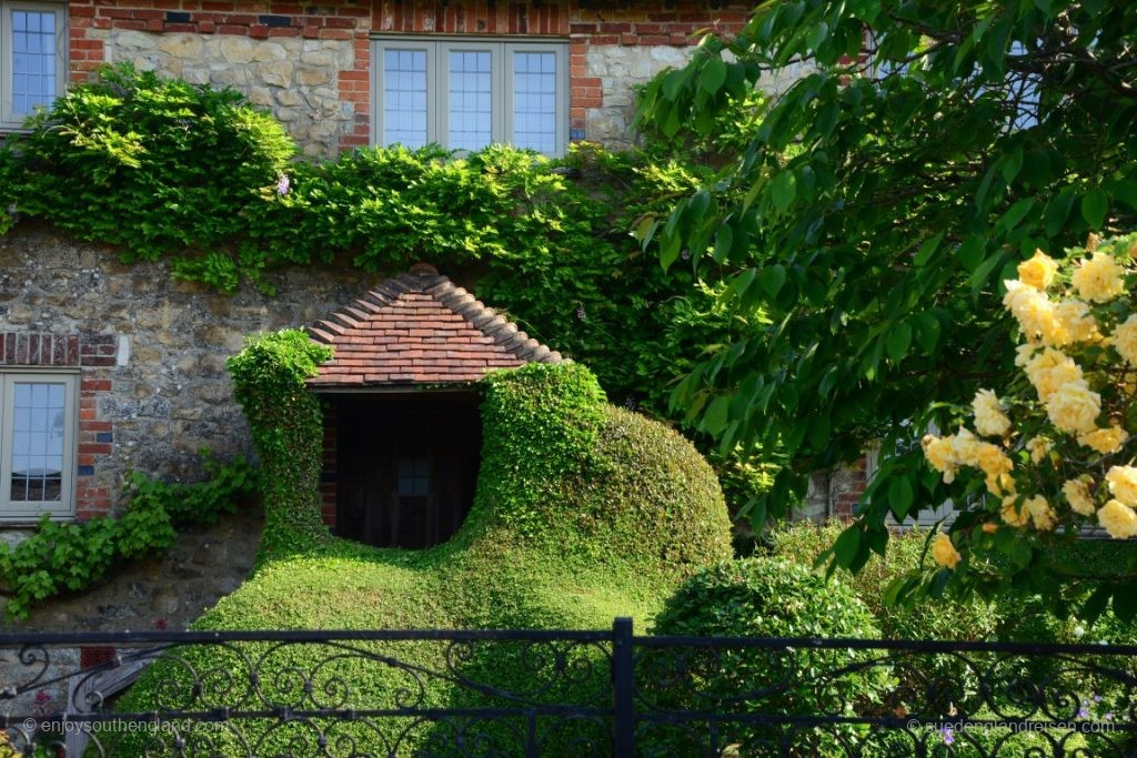 Completely overgrown entrance to a house in Amberley