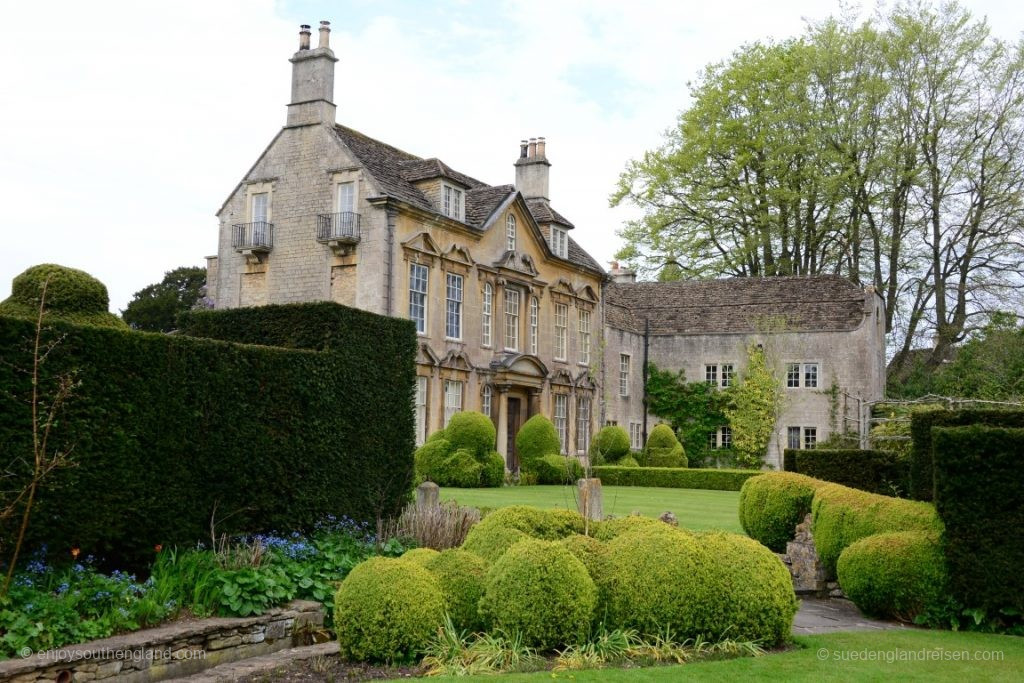 Courts Garden – sadly, the house is not open to visitors