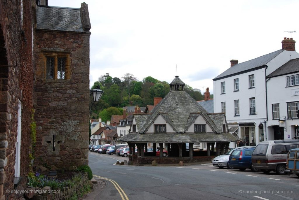 Dunster - The Yarn Market from 1629 in Dunster (Somerset)