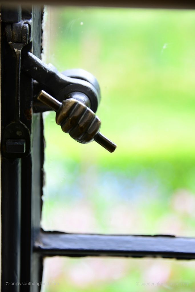 Detail on the window in Kelmscott Manor