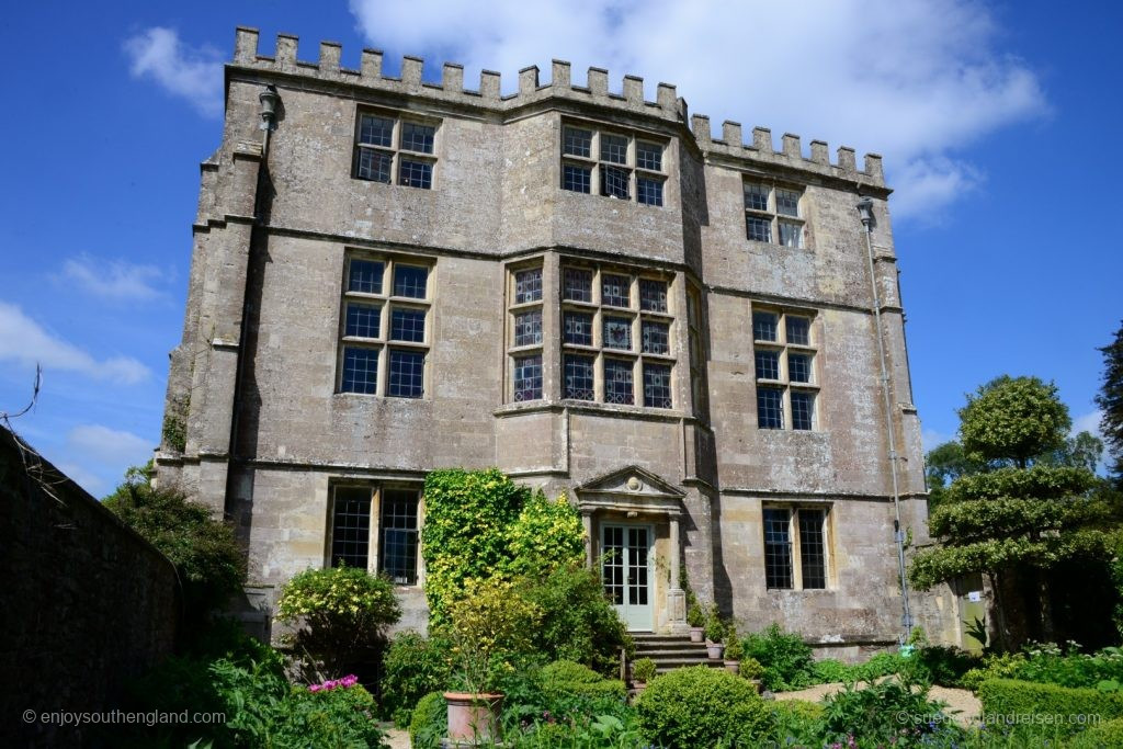 Newark Park – the house from a different perspective