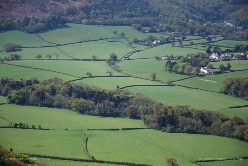 View from the Selworthy Beacon into the very lovely landscape of Exmoor