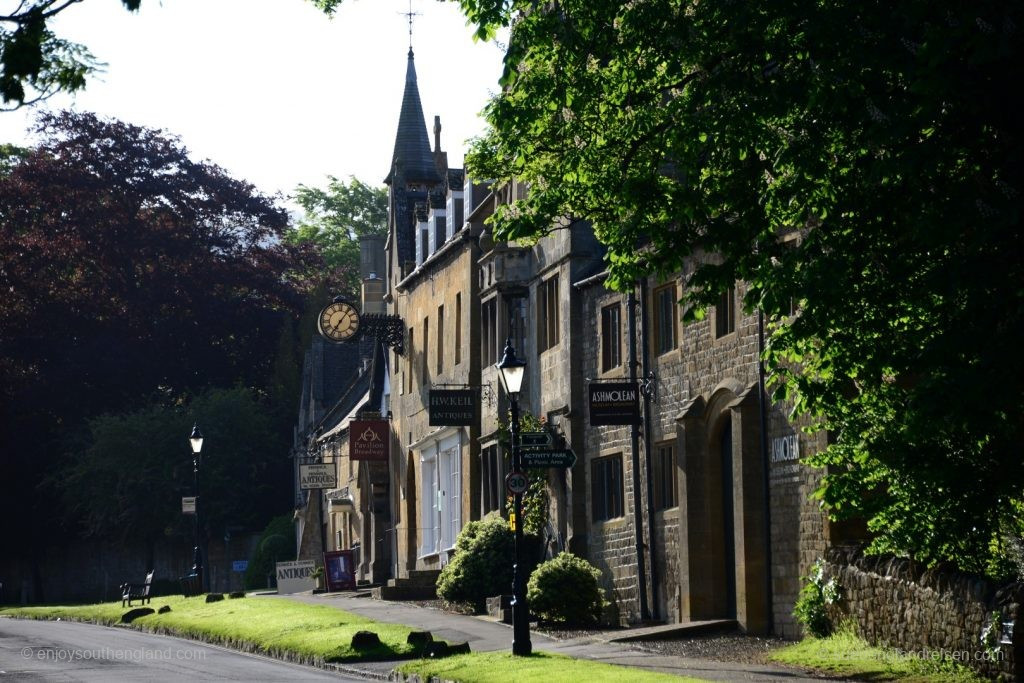 Row of Houses in Broadway