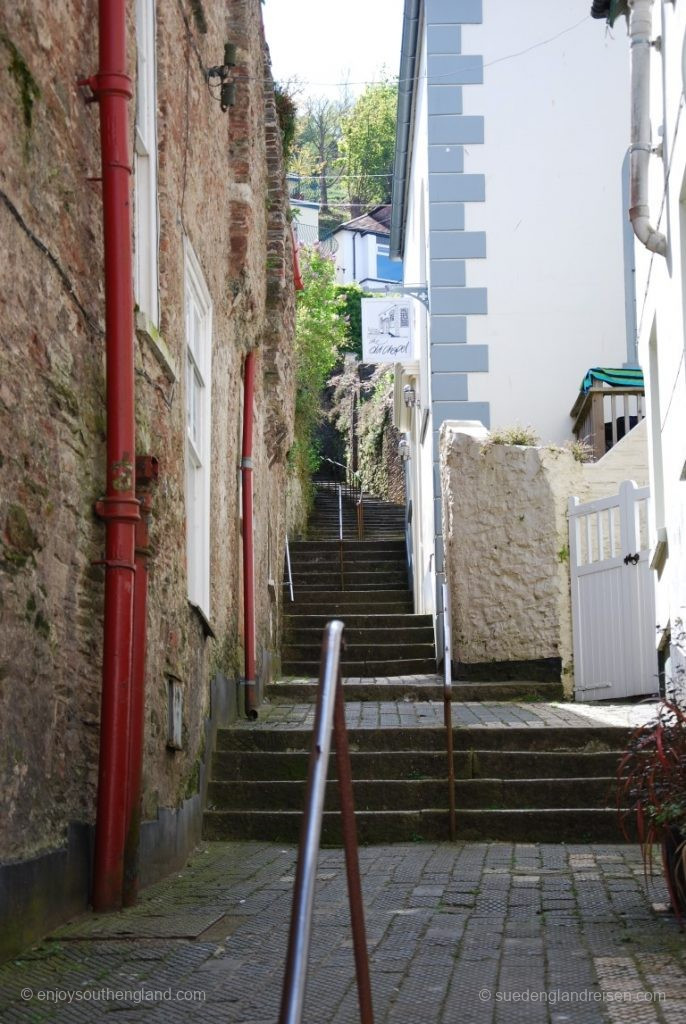 Dartmouth is located on the steep banks of the River Dart – you can't go anywhere without steps!