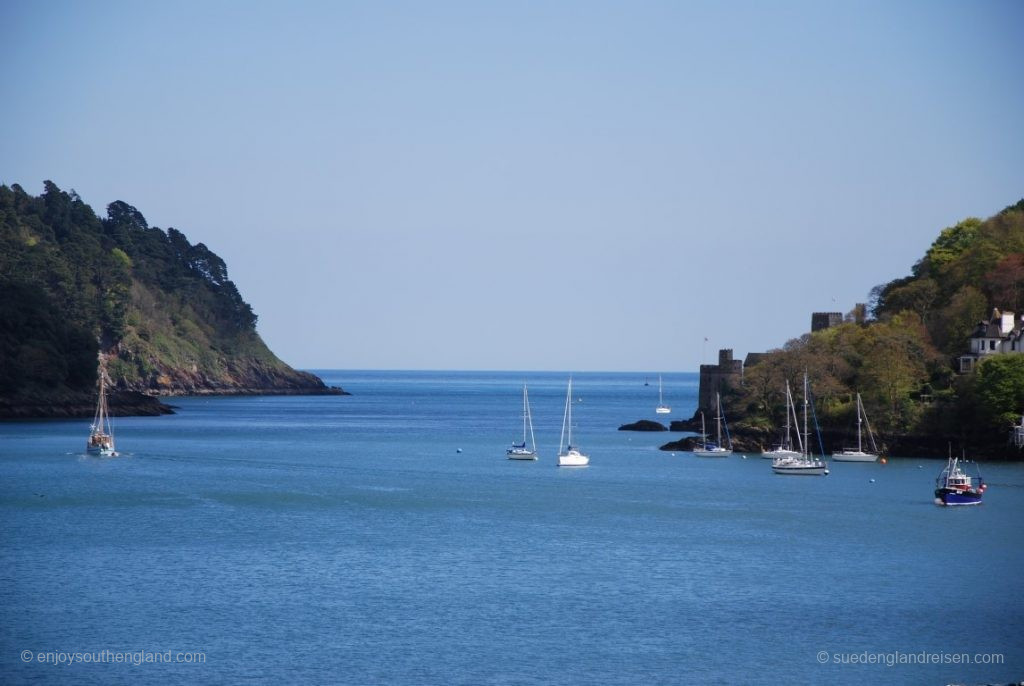 The mouth of the River Dart