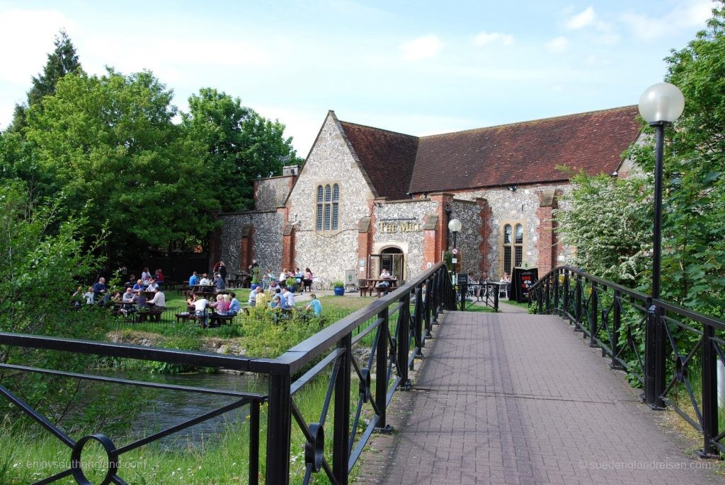 Salisbury (Wiltshire)- Pub with a lovely beer garden