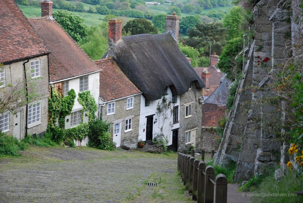 Gold Hill – steep and narrow