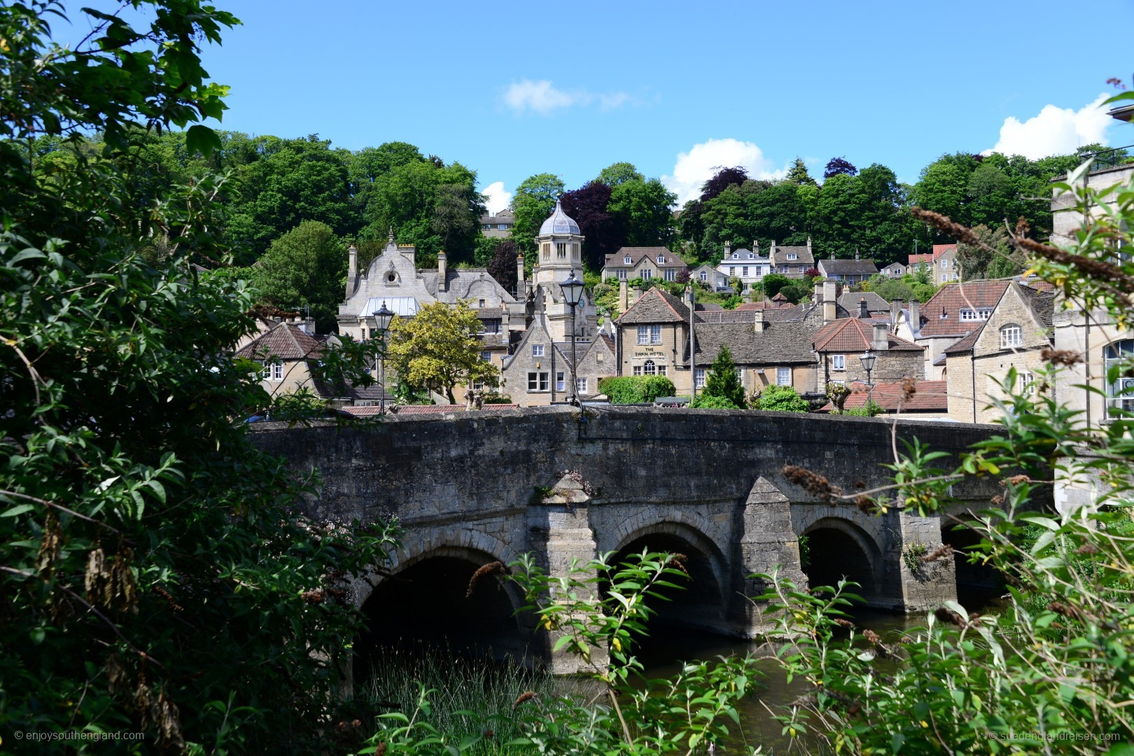 Bradford-on-Avon – in the foreground The Town Bridge over the River Avon