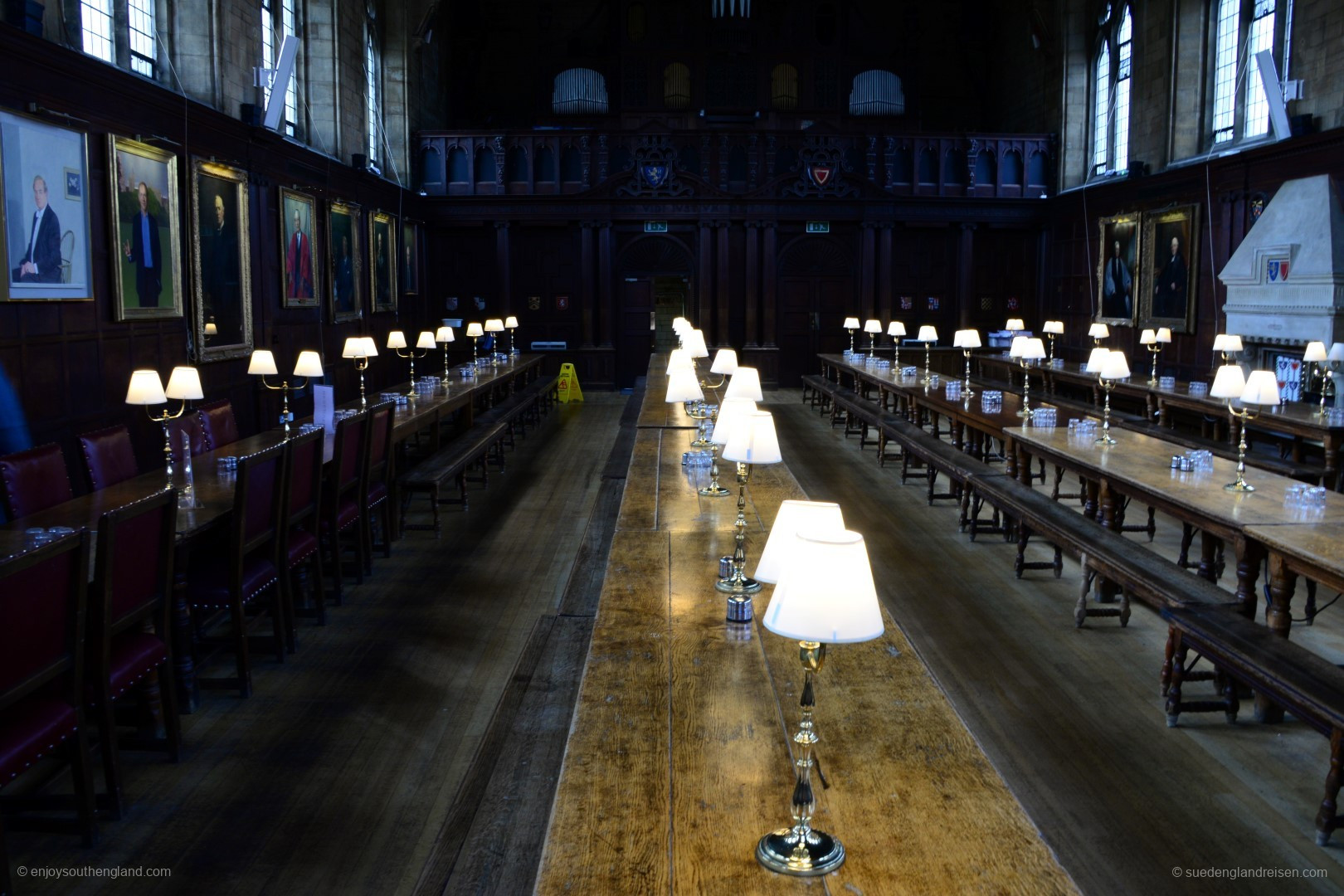 Oxford - Harry Potter Dining Room in a College (Oxfordshire)