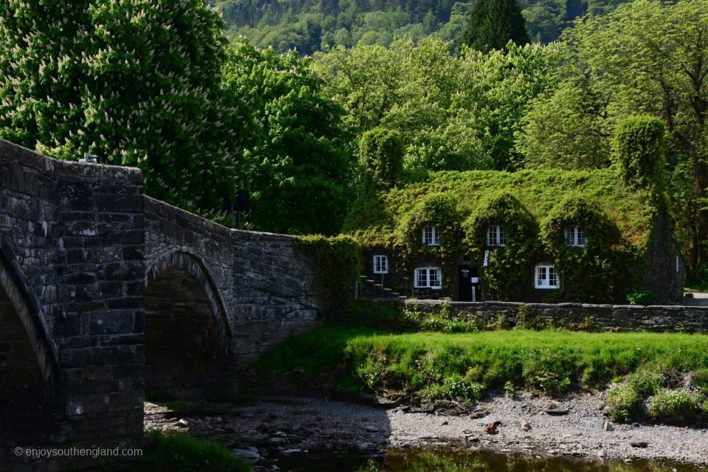 Wales - Pen-Y-Bont