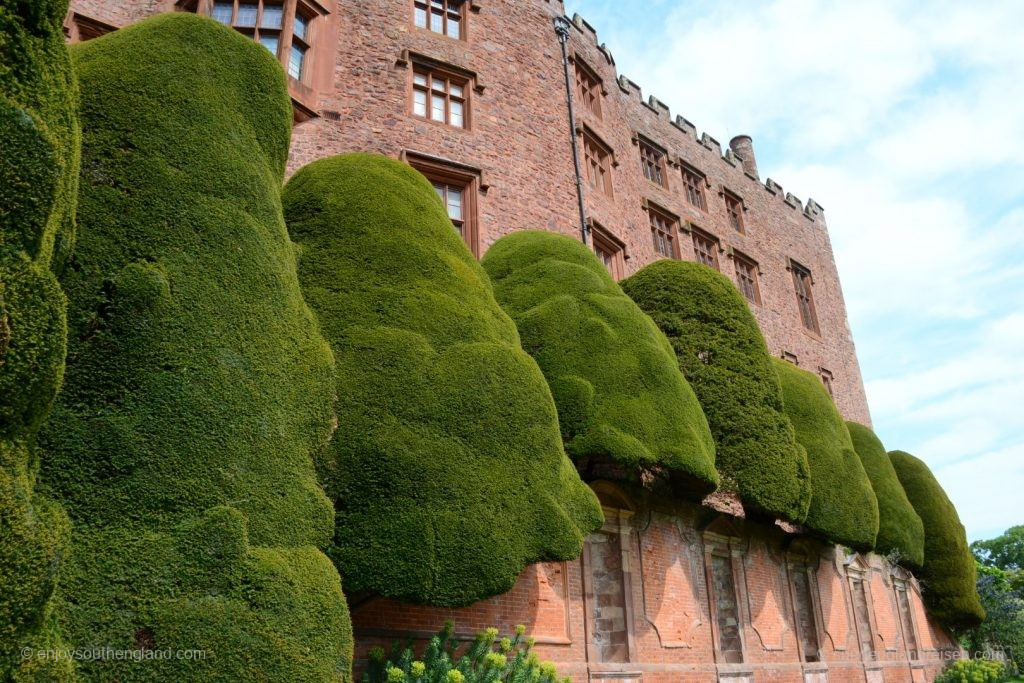 Wales - Powis Castle 