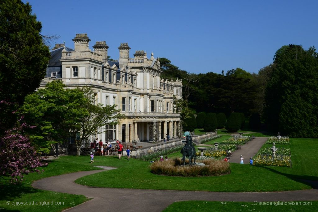 Mansion in Dyffryn-Gardens