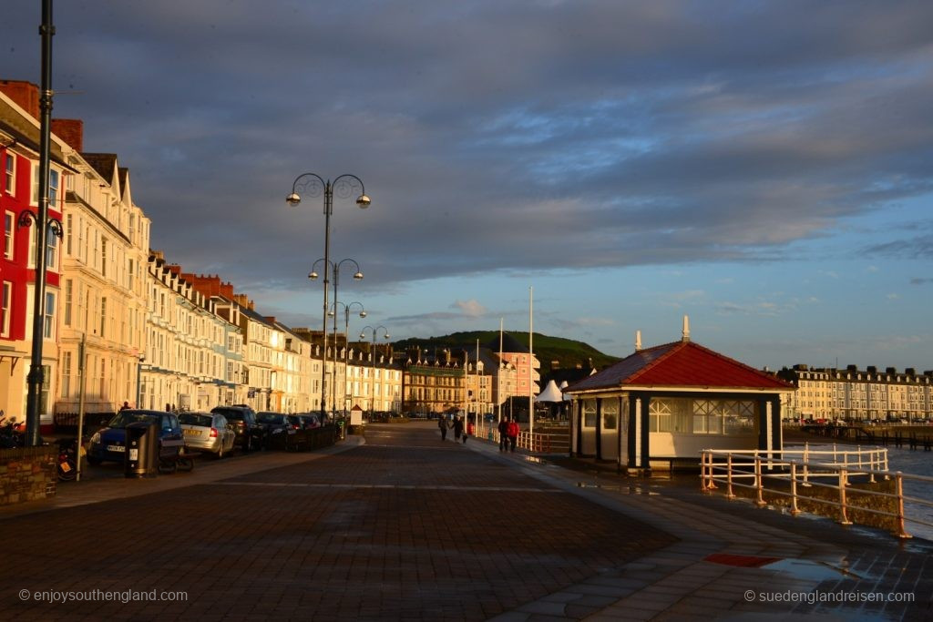  On the Aberystwyth seafront 